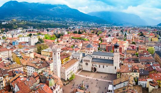Find Weed in Trento: